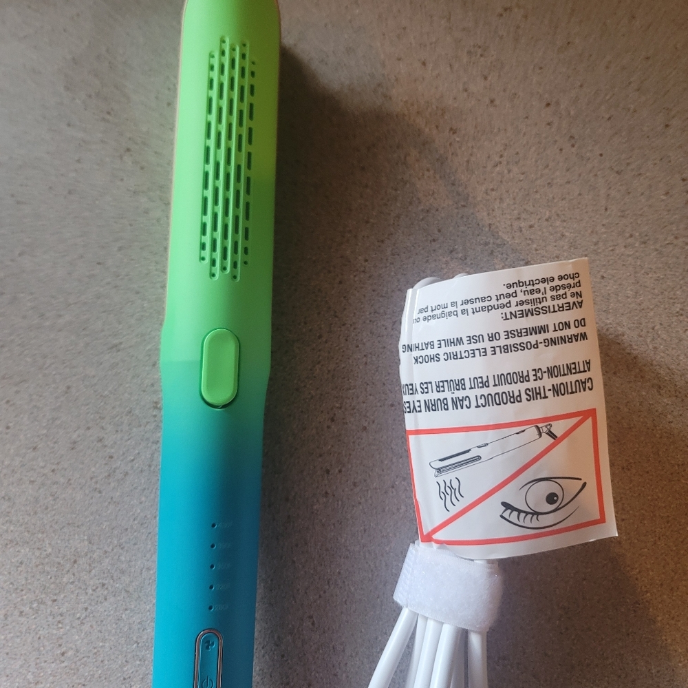 Calista AirGlade cool breeze styler